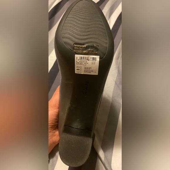 Clarks Women Chryssa Ari Dress Pump size 10M - Picture 9 of 13